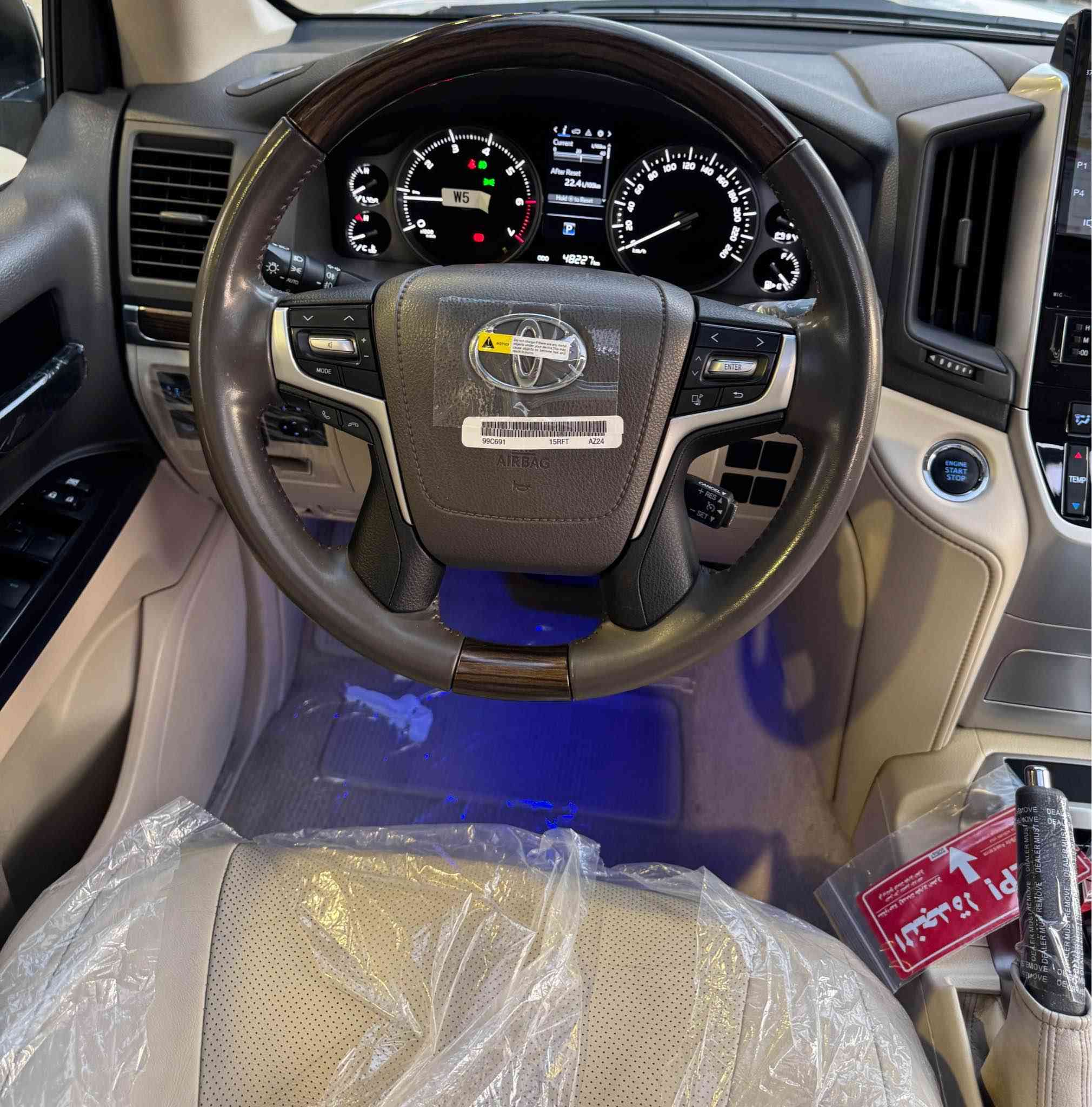 ‏Land cruiser GXR  2021     V8  54,000km
‏Grand turing
لاندكروزر 2021  GXR
‏‎ملاحظە : الاخوان رجائن بس بیع نقد بدون مراوس📌
أخت زيرو بل كارتون 📦📦
‏‎لاندکروزر 2021  ساز باب أول
‏‎💎محرک 8 سلندر 
‏‎⌛️ماشي 54,000 ألف
‏‎💎 بسمطين  +سماعة بيلادي +فرشات بيلادي مجوود 

‏‎💎 مكفولة كفالة عامة من الدعامية إلى الدعامية
‏‎ 💎 بدون صبخ .بدون بارد  ،بدون رصعات ،بدون حتى شخط
‏‎دعاميات هم بدون صبغ ،رمل مابي ،لحية بدون صبخ ..بقية كلها بشرط

‏‎🧬فول فول مواصفات
‏‎شاشة كبير لمس 5كاميرا حاسة رادارات
‏‎كاميرات 3 شاشات سيلاد فتحة سقف 
‏‎كشن جلد كشن كاراباي شحن موبایل  8 اريباك تبريد مركزية
‏‎بصمة تشغيل عن بعد باب جاك سلاجة ليد زينون 
‏‎تحكمات ستيرن دبل فوليوم فورويل هوك
‏‎سيارة بها 2 بصمة من شركة جديد جدأ 
‏‎سيـارة عل نظافتها احسبها صفر زيرو

💎 تخم تاير دنلوب الاصلي

‏‎ 💎محرك كير بشرط مامفتوح
‏‎سيارة حيل نظيفة كلشي عل بلاد لوك
‏‎سنوية زنكة كلشي جديد مدفوع لـ2029
‏‎باسمي السنوية بشرط تحويل و خرامة 
‏‎سيارة مابيـها دينار مصرف كامل من كل نواحي

‏‎♻️نفسي يوم /تحويل و وكالة حاظر 
‏‎📍مكانك /داخل سليماني

‏‎💵 سعر 545$ 
‏‎☎️موبايل/ *********** السليمانية, العراق
