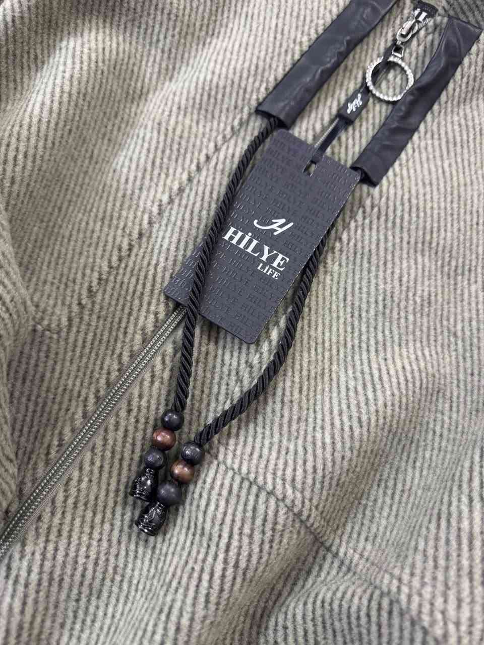 جبه لون فستقي مملبوسه قياس ٤٤  لونه اهدء بالحقيقه شاريته من الخاشعه ب٧٥ اريده ٥٠.     يوج  توصيل


**إذا كنت صاحب هذا الإعلان وتريد حذفه لأي سبب، رجاءا أرسل رسالة إلى الدعم الفني**