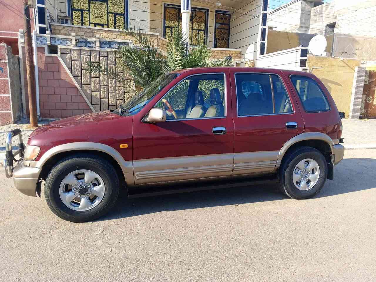 السلام عليكم 
كيا سبورتج موديل 97 للبيع مكينه وكير فور اس ياباني تخم تاير وسبير  نظيفات كهربائيات شغاله تبريد مابيها رقم بغداد شرط تحويل كشنات جدد دواخل نظيفه سيارة خير من الله ناعمه وحلوة السعر 48 وبيها مجال مكاني بغداد الحسينيه مال راشديه الرقم ***********
***********
