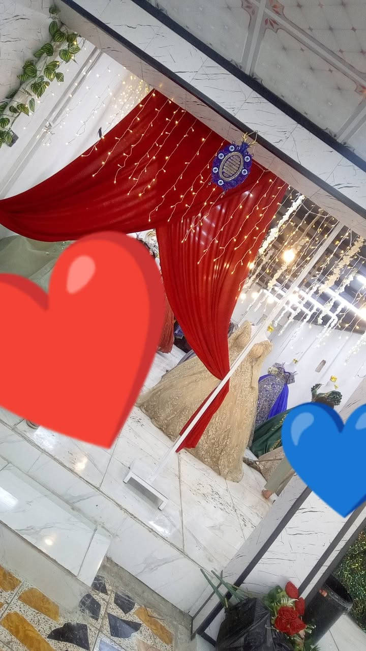 جزء بسيط من جمال شغلنا
العنوان ناحيه الرشيد قرب النهر وقرب العمارة الحمره بالسوك 
( حلاقه ..روز ) بأدرارة ام نور 
ايضا تتوفر لدينا كوشات اعراس مع كل مستلزماتها  وايضا تتوفر لدينا بدلات اعراس وفساتين بأحدث الموديلات 
ملاحظه .. حالياً تتوفر لدينا عروض مناسبه 
***********
حجز واتساب حياكم الله ..
