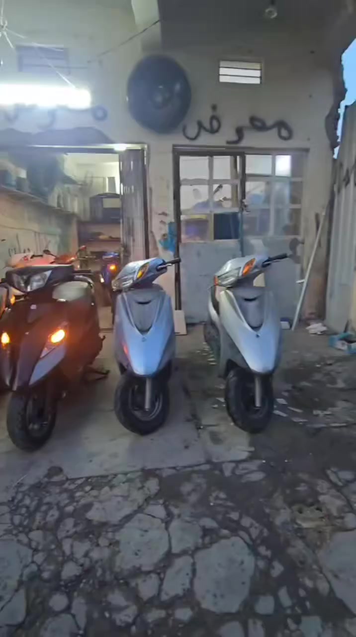 السلام عليكم اللبيع دراجات رمبه كله ختم واحد محرك وكفرات رمبه متوفر ثعلب وبريز وسكنس فحل واكزاز ياباني 
اللبيع جمله ومفرد 
مكان بغداد الوشاش ***********
