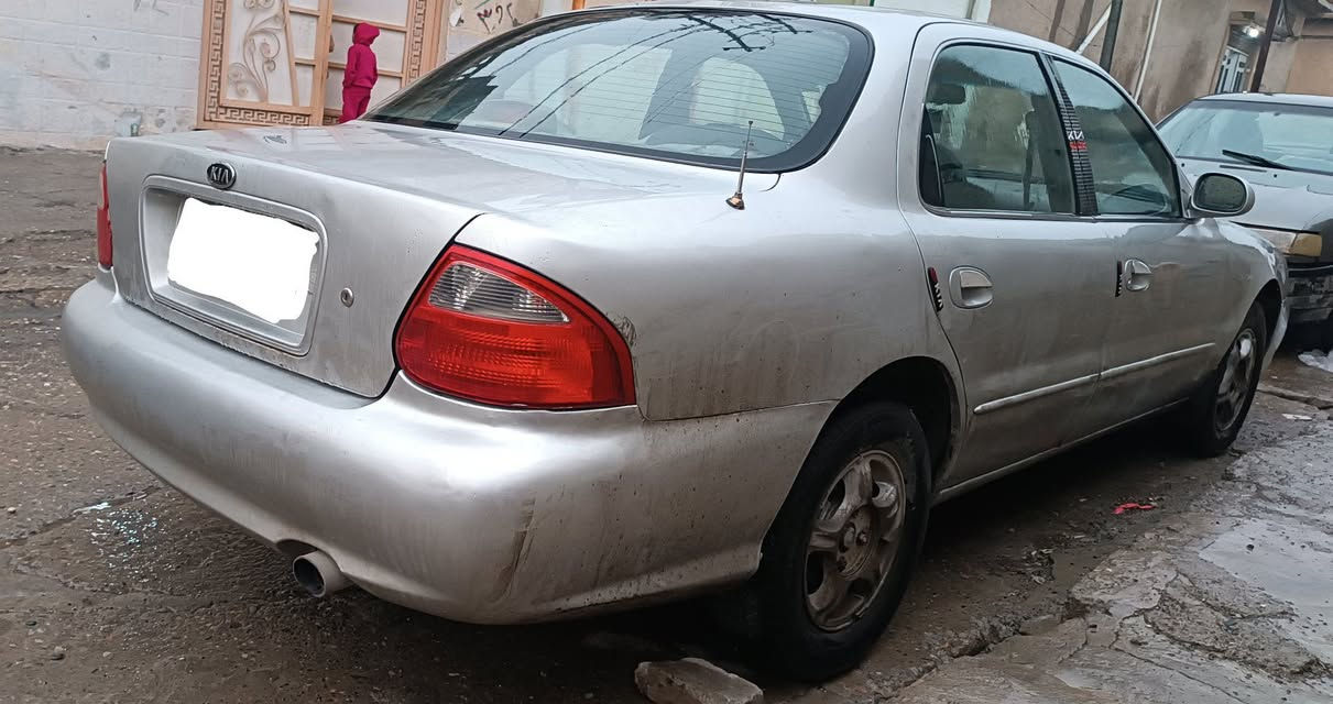 كيا كلاروس موديل 2000
رقم نينوى دولي  
شرط التحويل 
 صبغ عام للجمالية اثر تقحيل فقط بدون ضرر ولا قطرة معجون السيارة على بلادها 
كير اوتوماتيك 
محرك وكير شرط 
طخم تاير جديد 
تبريد شغال كهربائيات كامل شغالة 
مكانها الموصل 
السعر ، 50$
هـ، ***********
