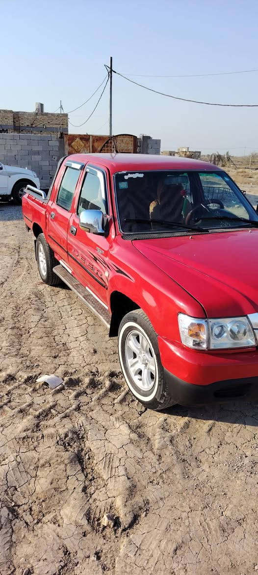 سلام عليكم دير للبيع رقم مثنه تحويل مباشر موديل ٢٠٠١١ بيه رشات صبغ مكينه وكير وحداديه جديده تخم تايرات جدد الكهربائيات شغاله تبريد تدفئه شغال مكانه ديوانيه البدير رقم *********** سعر ٤٨وبيه مجال
