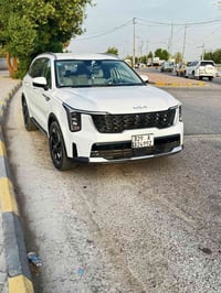 للبيع سورنتو 2024 سته سلندر سبعه راكب ٣قطع تبريد ماشيه 70.000مكفوله كف...