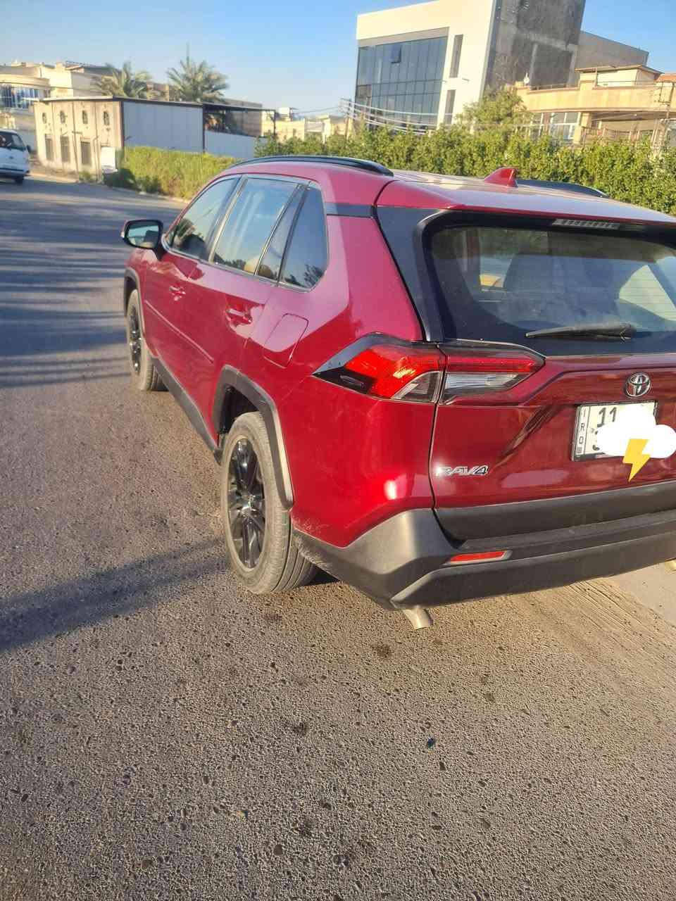 راف فور ٢٠١٩ وارد امريكي ياباني اصلي يعني مصنوعه باليابان وامصدره لأمريكا تجي داخل بيجي رقم بغداد انكليزي XLE فول مواصفات ميحتاج اذكر مواصفاتهه بجم كبس حادث جانبي صفحة السائق مصبوغه او بيهه جاملغ خلفي صبغ عكس السائق سياره مناقصهه شي ماشيه ١١٥ الف كيلو متر مو ميل مكانهه بغداد / الكرخ السعر ٢١ الف او بيهه مجال صور الحادث خاص للإستفسار الإتصال على الرقم التالي ***********
