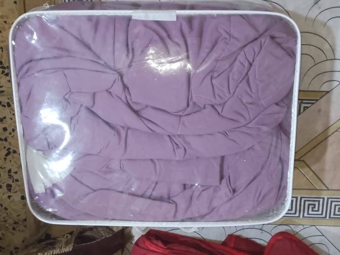 اثاث بيتين للبيع واكثر شي نواعم كزاز فراشات بطاطين لوحات ساعات كله للبيع شنو الي ابالك موجود


**إذا كنت صاحب هذا الإعلان وتريد حذفه لأي سبب، رجاءا أرسل رسالة إلى الدعم الفني**