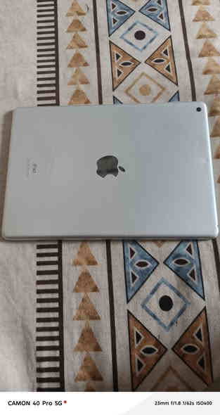 سلام عليكم اخوان ايباد 9 برو للبيع
1 مبدل شاشه 
2 مبدل بطاريه غير ثني نضافه فولل جهاز غير ذني ما بي اي شي ميه بل ميه عنوان تكريت سعر 180وبي مجال للستفسار لاتصال على هاذا رقم ***********
