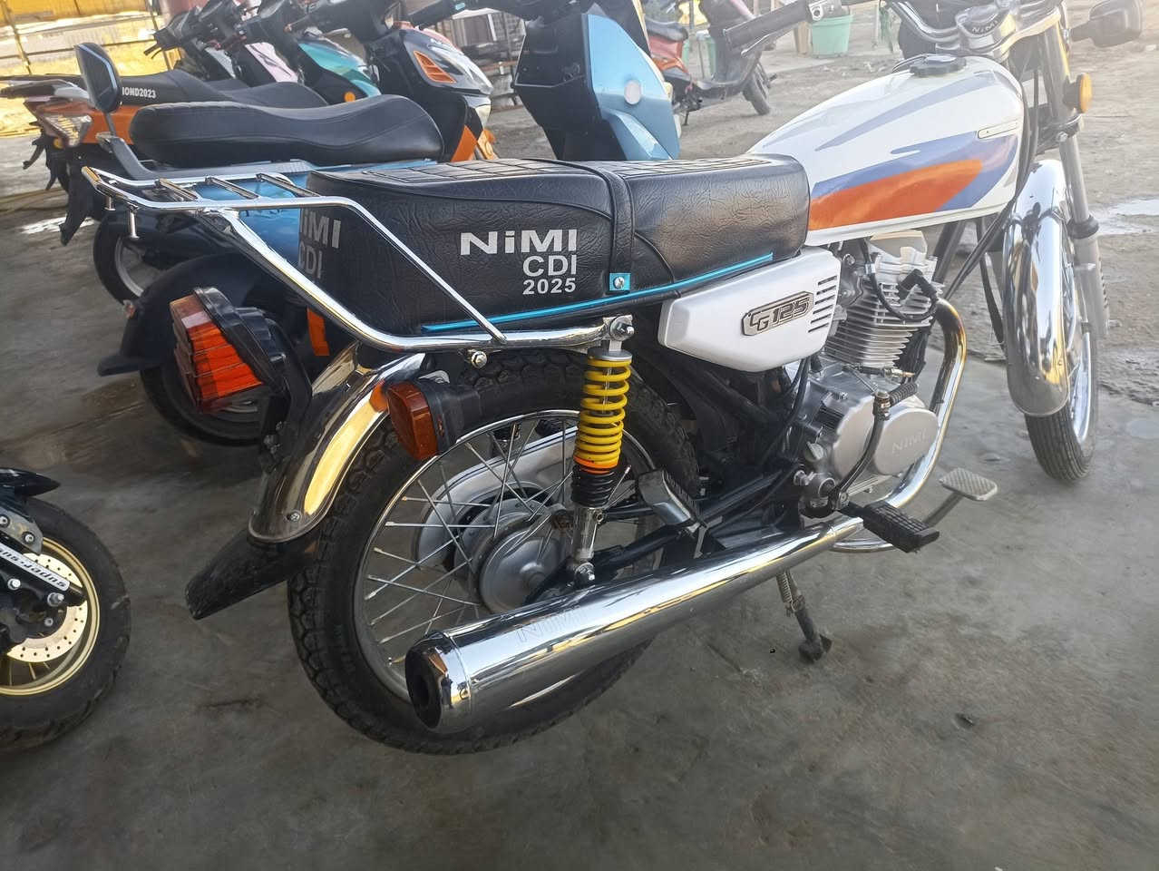 السلام عليكم
للبيع دراجه نامه موديل 25 سكنر 
دراجه نضيفه كلش 
مستعمله قليل 
سعر 650 وبيها مجال 

***********
العنوان الديوانية قضاء الدغاره
