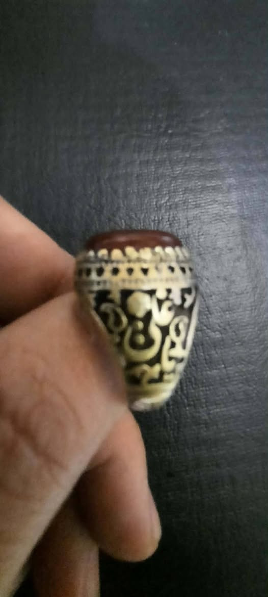 للبيع عقيق أحمر. منقوش نحاس. بغداد البياع.


**إذا كنت صاحب هذا الإعلان وتريد حذفه لأي سبب، رجاءا أرسل رسالة إلى الدعم الفني**