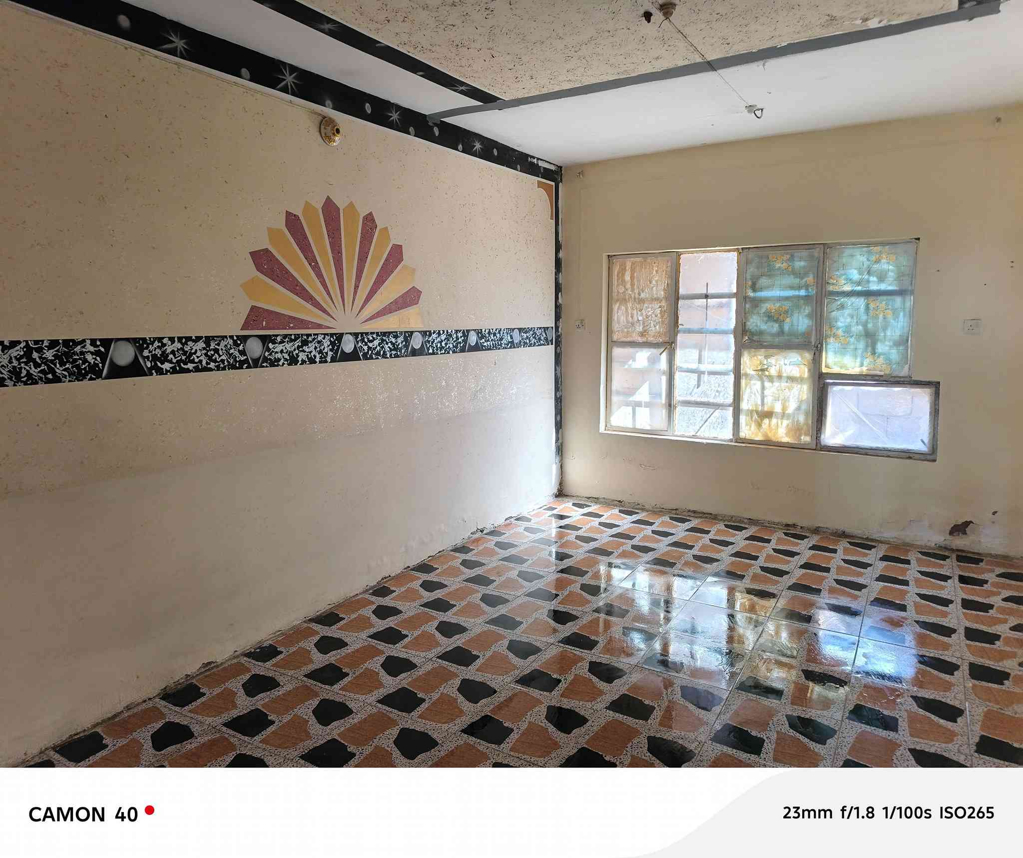 سلام عليكم بيع مستعجل دار ٢٠٠متر زراعي القمانيه قرب محطه عين شمس السعر ٢٠  هاتف ***********
