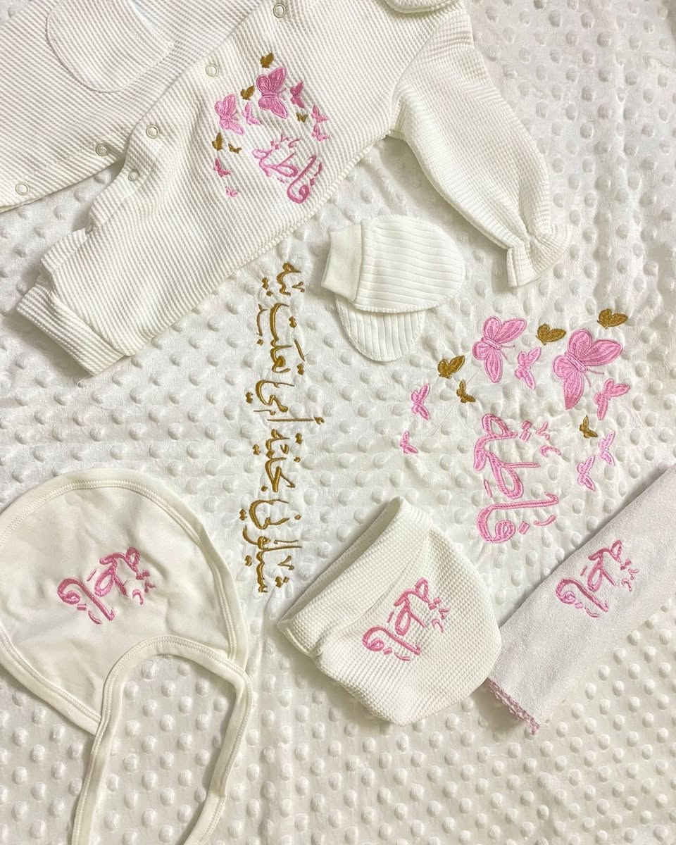 🎀✨ أحدث موديلات ملابس حديثي الولادة وصلت الآن ✨🎀
دللي أميركِ أو أميرتكِ بأجمل وأرقى ملابس المواليد 👶🏻💕
أقمشة قطن 100% ناعمة وآمنة على بشرة البيبي الحساسة 🌸
تصاميم ناعمة، ألوان هادئة، وجودة تدوم 🤍
🎁 متوفر:
طقم استقبال مواليد
ملابس يومية ناعمة
بطانيات وأكسسوارات
هدايا جاهزة للتقديم
🔒 ضمان وأمان الزبونة أولويتنا
✔ فحص القطع قبل التسليم
✔ تبديل في حال وجود أي عيب
✔ تعامل راقي وصدق بالوصف
✔ الدفع عند الاستلام متوفر
📞 للحجز والاستفسار***********بنات ملاحضه هاي صفحتي الثالثه وجديده محتاجه دعمكم 
📦 توصيل لباب البيت
الكمية محدودة 🌷 أسرعي بالحجز قبل النفاد
إذا تحبين أسويلج كليشة أقوى بعد بلهجة عراقية أكثر تسويقية أو باسم مشروعج هم أسويها 🌸
