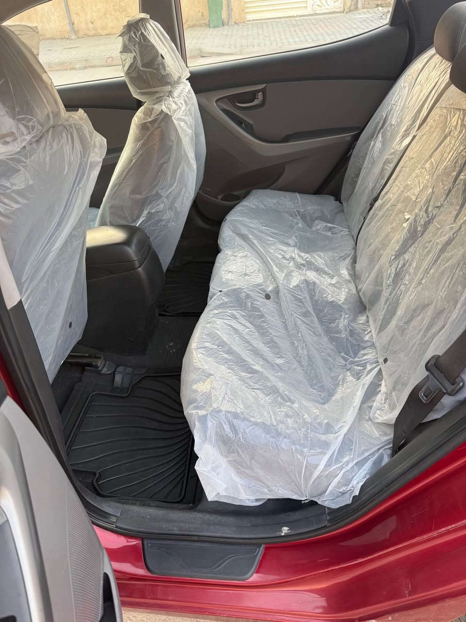 السلام عليكم 
الانترا 16وراد امريكي  رقم أربيل  سنوية تحويل مباشر  حادثها دعامية فقط وجاملغ بالعراق  كير ومكينة كفالة تخم تاير  حدادية جديدة السيارة ليبل واحد 
السعر 110وبيها مجال قليل 
العنوان /واسط /مركز مدينة
رقم الهاتف ***********//*********** دهل اوران, واسط
