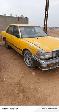 السلام وعليكم سيدان تكسي للبيع محرك ينقص قليل كابون بأنزين بيها شرط وك...