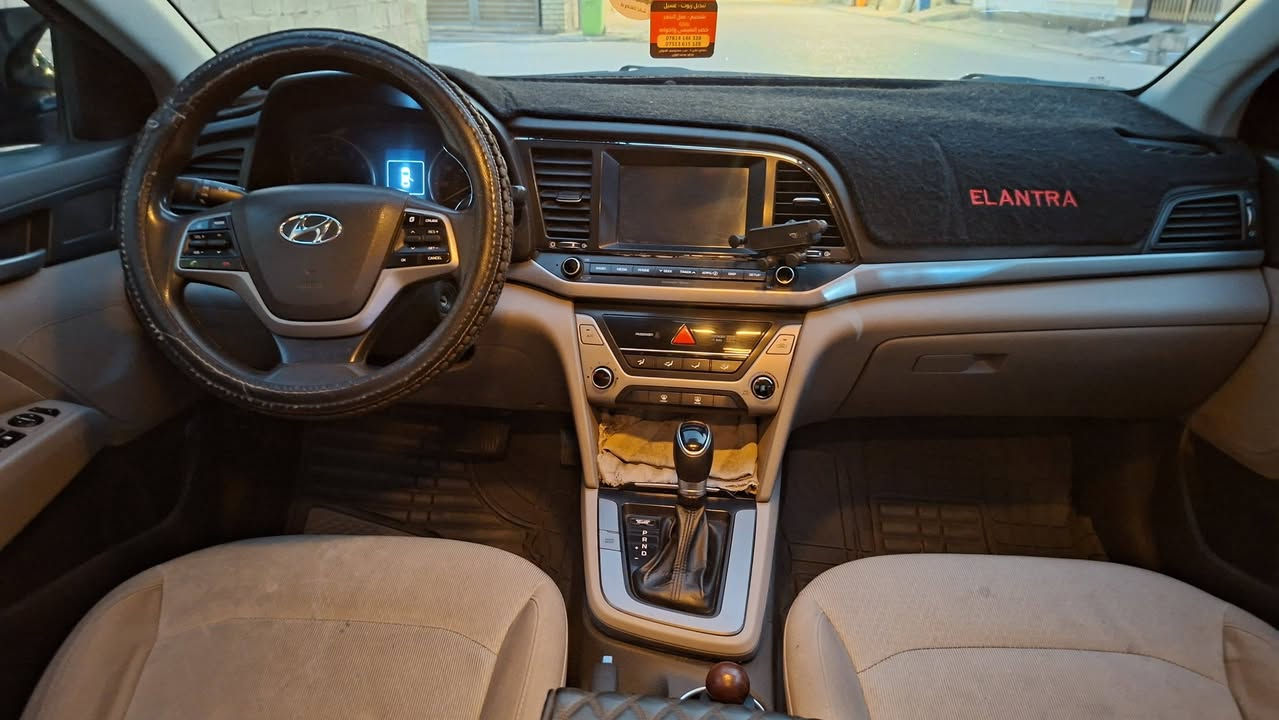 موديل ٢٠١٨ انبار
معوقين وحاليا حره 
كير +محرك+جديد
كفاله عامه كلين 
محرك 2000 دوش 
ضررها امريكي 
فقط دعاميه اماميه بدون دواخل خلاص 
تحويل مباشر 
سياره مال بيت نظافه فول ومتعوب عليها
مكاني الفلوجه 
تواصل فقط اتصال
***********
السعر١٢٧$وبي مجال شي بسيط
