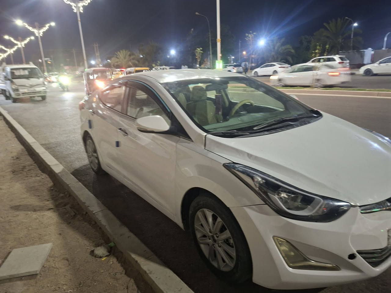 النترا خليجي ٢٠١٦
السياره بيه صبغ محرك ١٨٠٠ جديد تبريد ثلج حداديه جديده السعر ٧٨ الاتصال ***********
