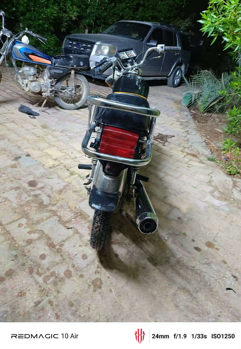 سلام عليكم إيراني للبيع أوراق اصولي موديل 2019 سعرها 550 وبيه مجال مكان كربلاء مكلف بل نشر هاذه رقم راعيها للستفسار 0785 821 2738
