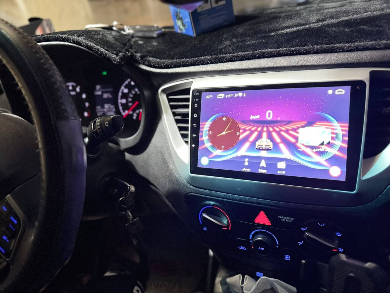 سلام عليكم 
للبيع شاشة تاب اندرويد فول مواصفات اب كار بلي مال اكسنت ٢٠١٩ جديدة مع الكامرة سعة الخزن 32 كيكة يتويتوب بلوتوث وبيه العطر ماله وحتى اريل بس تفتح وتشد وبيه هواي مواصفات  
السعر ١٣٠ الف اتصال ☎️ ***********
