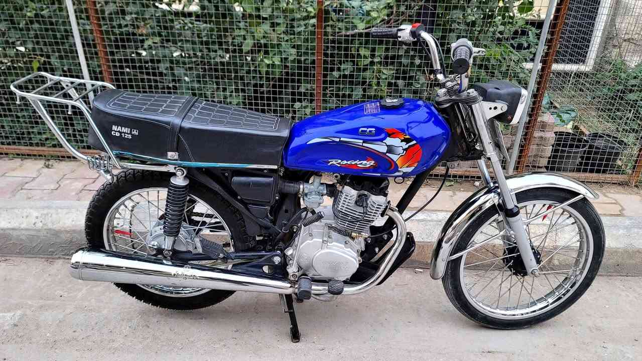 السلام عليكم تعميره للبيع بدون شاصي بدون شاصي او تريد ابيعك بس مكينه مفتوحه تجي تشوفه وتقتنع المكان ناصريه مركز 
الرقم ***********
