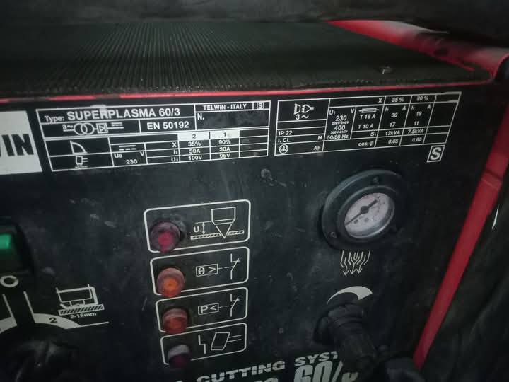 ماكينة بلازمة 20 مللي قطاعي استانلس إيطالي الصنع للبيع


**إذا كنت صاحب هذا الإعلان وتريد حذفه لأي سبب، رجاءا أرسل رسالة إلى الدعم الفني**