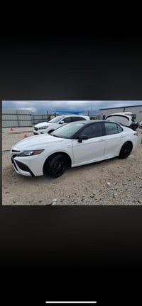 كامري هايبرد • ٢٠٢٣ • ٩٠ ألف