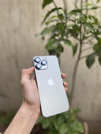 ايفون [13pro max] ذاكرة {256} بطارية {97} نموذج M/LL امريكي  الجهاز جل...