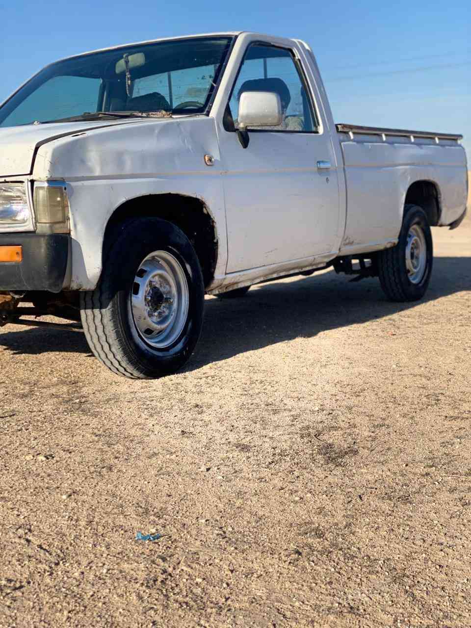 سياره نيسان للبيع موديل 93 تك خمس حلقات مكينة ونجي مكفولة ***********   ***********
المكان البصرة

السعر 36 وبيها مجال للشراي
