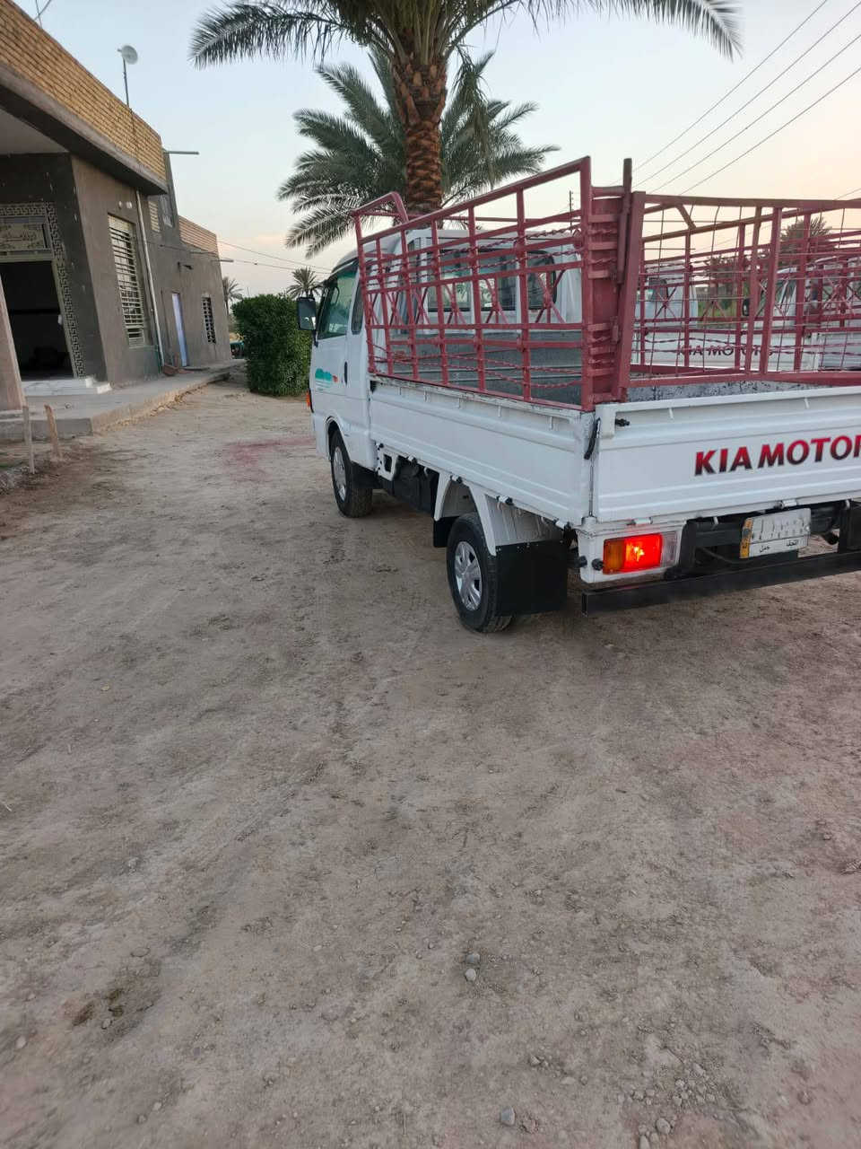 السلام عليكم كيه بنكو للبيع موديل 94 مكفولة كير محرك اكسل شاصي كهربائيات حداديه تخم تاير 6 چنكال سنويه  مشروع وطني لل 28 
السعر 46 وبيه مجال 
المكان// بابل 
الرقم// ***********
