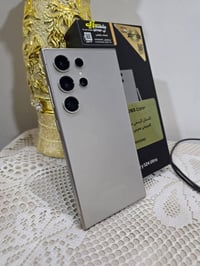 ورحمه الله اس 24 الترا ذاكره 256 ضمان عين فهد  مستخدم قليل جدا نضافة 1...