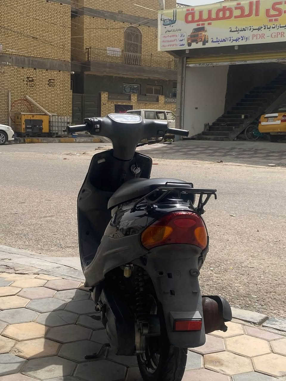 السلام عليكم دراجه بيجي لبيع برغي مامفتوح بيها وكاله وكاله يوم5/9طالعه من الحاويه وصلها بيها سعرها 850وبيها مجال قليل ‭***********‬
