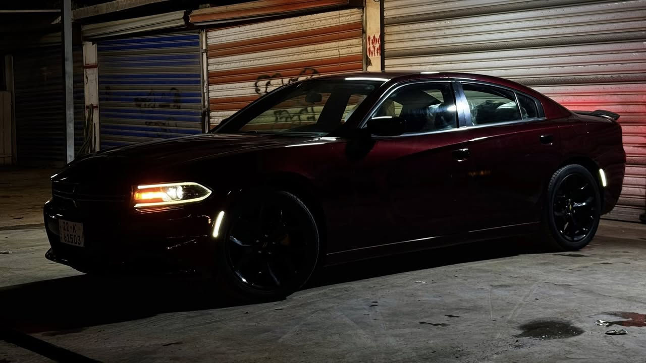 السلام عليكم جارجر 2019
6 سلندر 3600

مواصفات معروفة SXT

كشنات جلد 

حساسات خلفية

كامرة خلفية  

ويل 20

السيارة وارد امريكي حادث خفيف موضح بصورة 

سيارة صبغ اقل لحزام ابيع حزام بدون اي دواخل بدون اي ارباك قمارة سليمة موجود سونار بل منشور

سعر السيارة 172  وبيها مجال 

رقم الهاتف ***********

مكان السيارة بغداد الدورة
