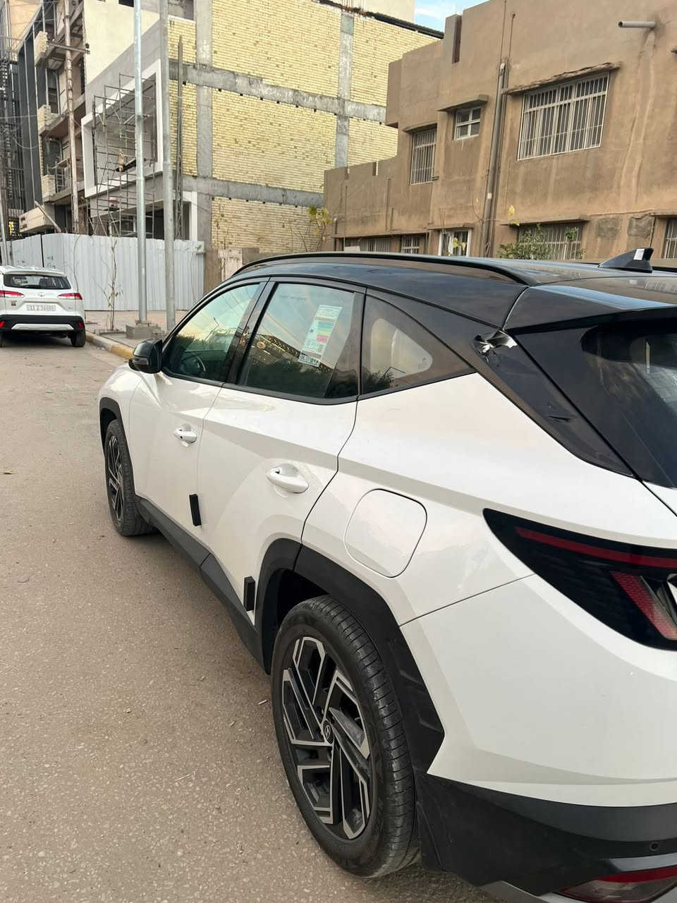 توسان 2025 تو كلر بلادي
زيرو بعدهي السياره رقم بغداد 
مكفوله من الضربه والصبغ السياره جديده 
بدون نقص مكاني كربلاء 
*********** بس اتصال ماجاوب خاص
