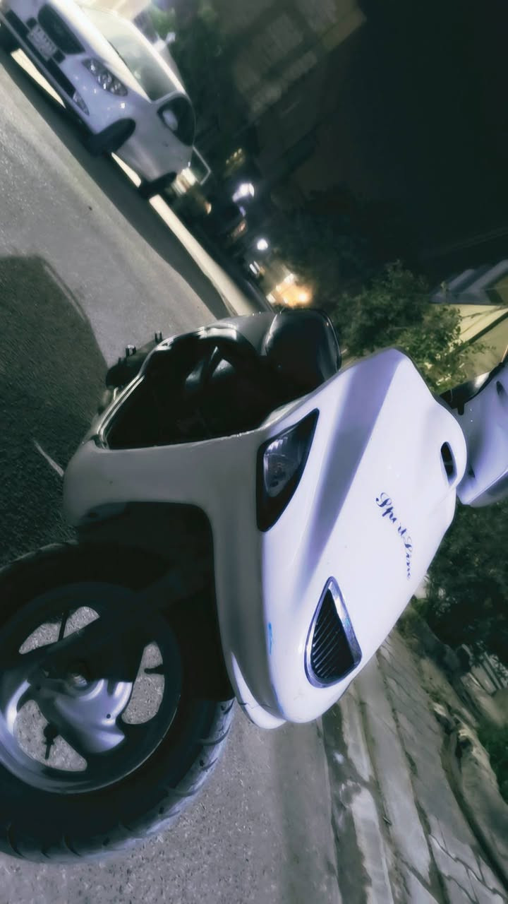 سلام عليكم ورحمة الله دراجة فراشه للبيع شوف العين مكينة ما مفتوحه وكفرات وسواد بلادي كلشي مابيه عوزه شوي ترتيبات بل كهربائيات وبل شكل الخارجي مكاني نجف حي المهندسين سعره 500 وبيه مجال


**إذا كنت صاحب هذا الإعلان وتريد حذفه لأي سبب، رجاءا أرسل رسالة إلى الدعم الفني**