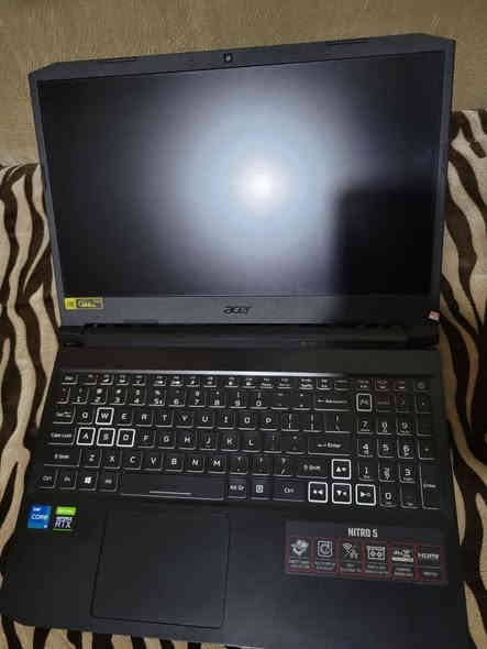 لابتوب ايسر للبيع
النظافة 100%
acer nitro 5 an
core i5 11400h
ram 16 ddr4 3200hz 
ssd nvme 512 
rtx 3060 6gb 
105w dynamic boost130w فول واط
نظام تبريد جدا قوي تيربو كول 4 فتحات تبريد
الشاشة full hd 144hz
الوان قوية 
لابتوب جدا قوي بل العاب والبرامج الهندسية والمونتاج 
ملحقات كاملة جنطة جديدة +ماوس +ماوس باد 
السعر / خاص
المكان بابل 

***********
