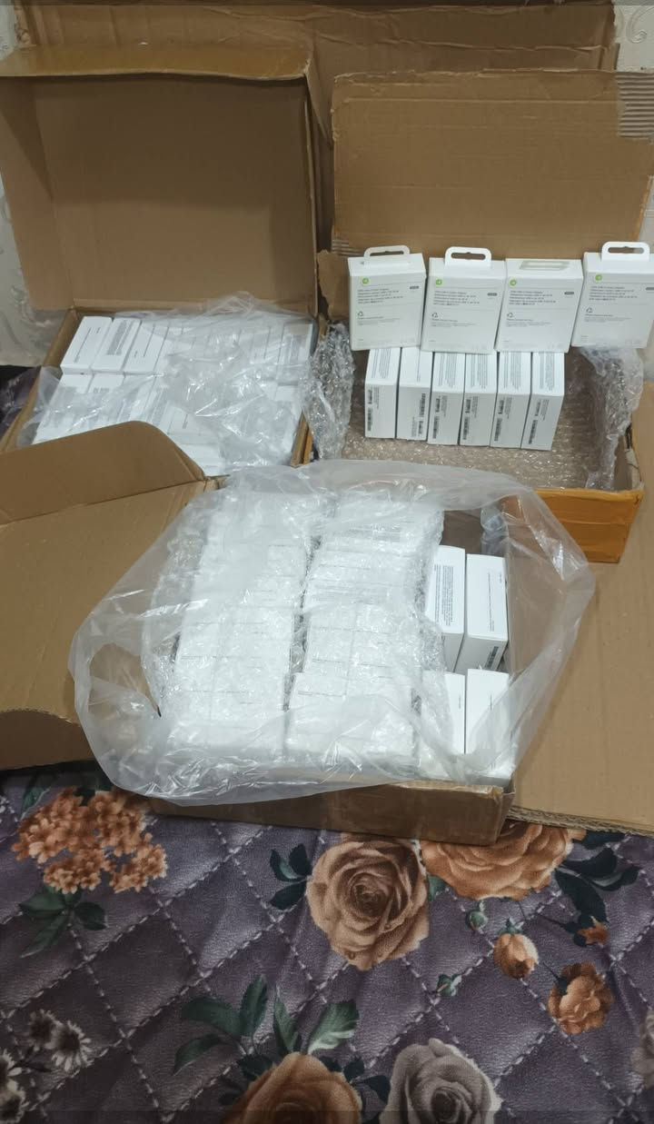 راس شاحن اي فون 50 قطعه سعر 3 الف قطعه


**إذا كنت صاحب هذا الإعلان وتريد حذفه لأي سبب، رجاءا أرسل رسالة إلى الدعم الفني**