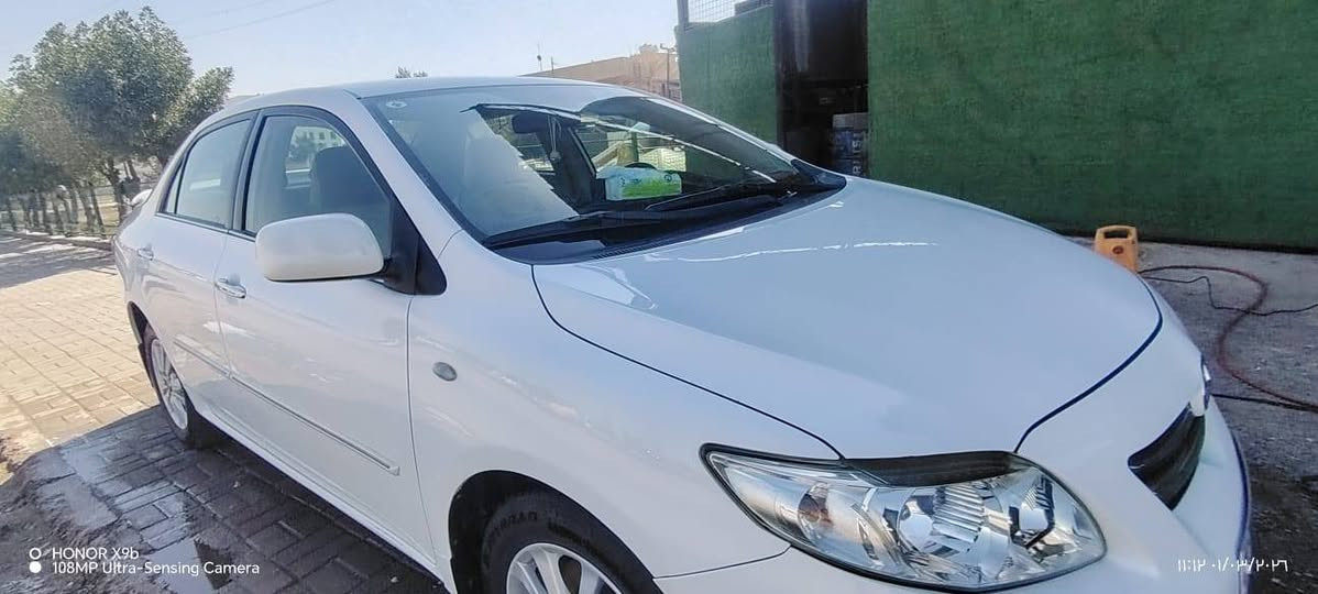 سلام عليكم كوله خليجي ٢٠٠٩ ماشية ١٧٠ الف حقيقي مكفول من صبغ وتكشير  شرط سونار سيارة جديده  سيارة احلى من صور كير محرك تبريد سنويه بسمي هزه جديده  مكاني بغداد رقمه بغداد رقم انكليزي الجديد سعر ١٢٣ $ وبيه مجال  رقم هاتف *********** او ***********
