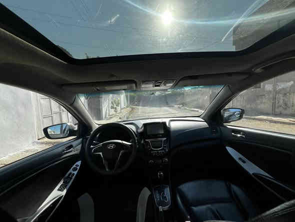 كسنت مضلع 2013ادوات 
بصمه تشغيل بصمه بل ابواب تبريد تدفئه كير محرك شرط تحكمات ستيرن كهربائيات كلها شغاله صدر نص عمر  السياره مقحله ومصبوغه عام جديدللجماليه فقط (43)وبيها مجال بسيط  

ويرهم للمراوس حسب القناعه 

‭0782 236 5915‬
