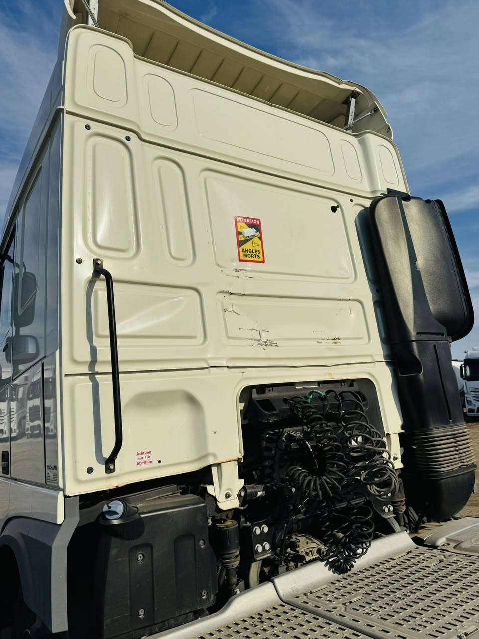 داف لات خاف موديل2016
رقم دهؤك حجم460  فول مكفول 
معرض حجى نشوان 
عنوان أربيل كلك📍
***********
***********
***********
وتساب 📞📞📞✅📞📞📞
