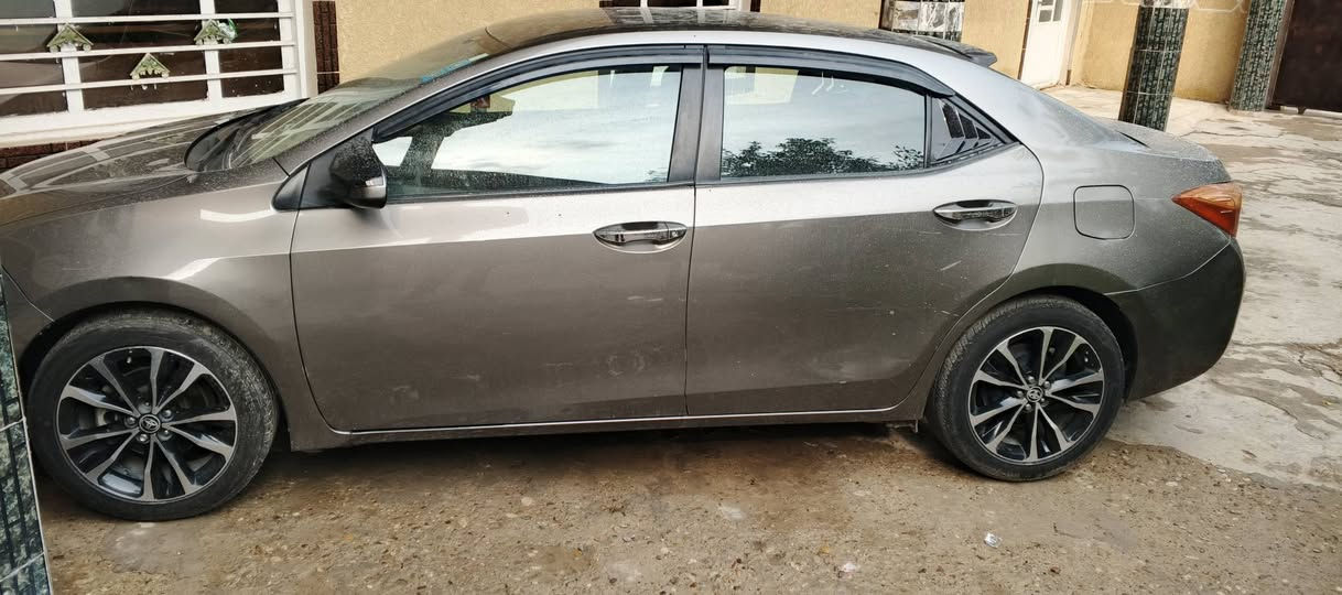 سلام عليكم 
سياره كورلا موديل 2018 رقم بغداد دولي باسمي وارد امريكي ضرر جاملغ الامامي ( وبي دواخل شي قليل بداية لغد وبيها حالوب ) وبيها جاملغ خلفي وباب صبغ اثر جراد فقط محرك كير صدر تبريد خير من الله مواصفات LE معروفة السعر 122 وبي مجال مرفق صور الحادث معا سونار 
رقم الهاتف/***********-***********
مكان بغداد الراشدية 
متواجد عل نت
