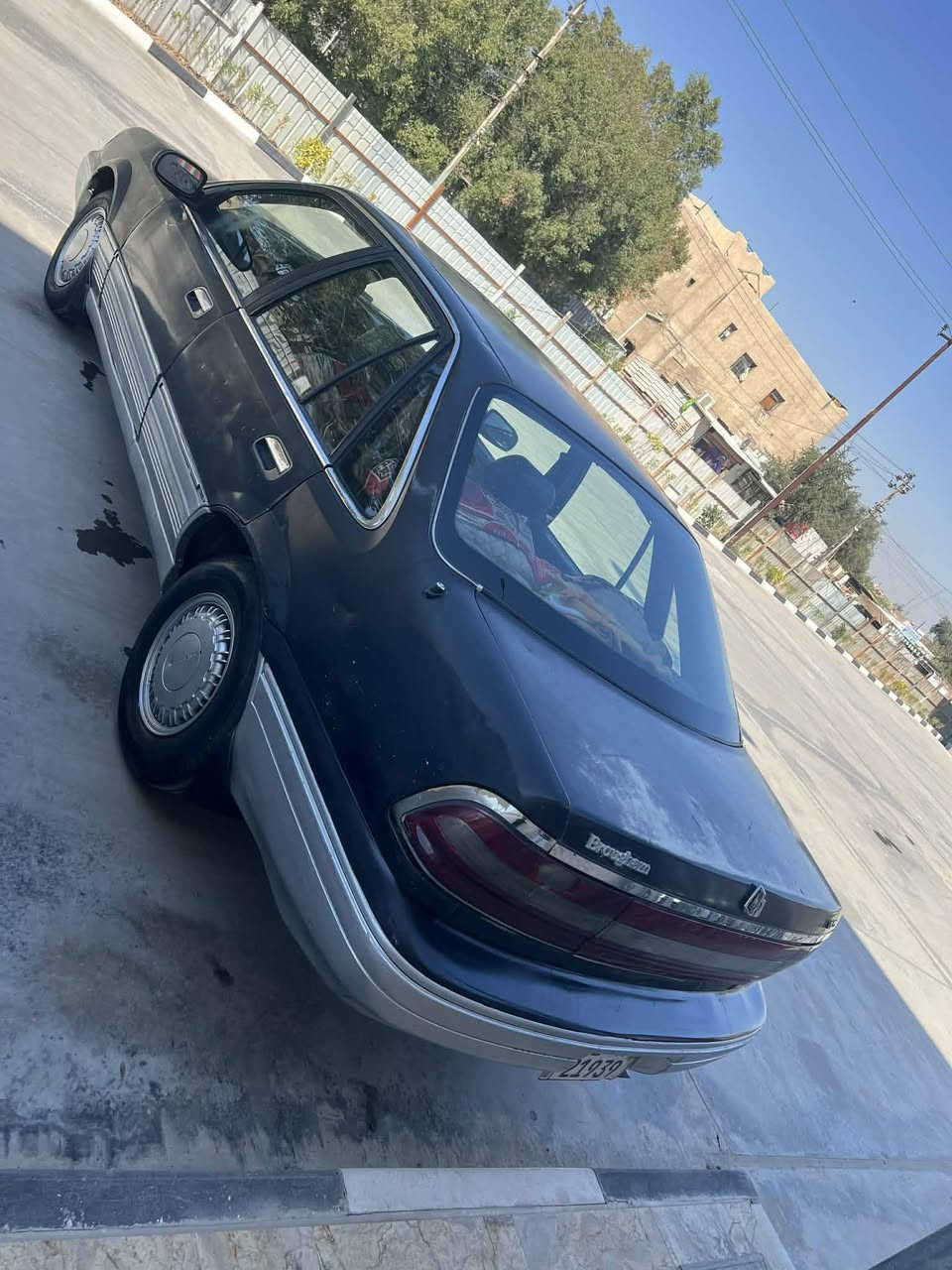 سلام عليكم بروك هام موديل 1993كير اوتو محرك بي تبخير قليل بدون تنقيص بسمي تراي وين ميعجبك كهربايات كلها شغاله بيها ملاحضات بل كشر سعر 28 وبيها مجال شي بسيط رجاء الميعجبه سعر خلي يعبر مكاني بغداد بياع حي تراث وهاذ رقمي ***********اتصال عليه وبيك خير وتدلل
