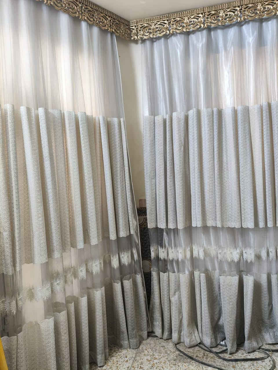 بردات 
***********  
بغداد الحريه السلام 
السعر قيم وتدلل

اتصال وات ساب موحود
غير متواجد على الفيس
