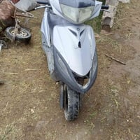 سلام وعليكم دراجه ماكس 140 نضيفه شغاله البيع السعر 230 وبيها مجال مكان...