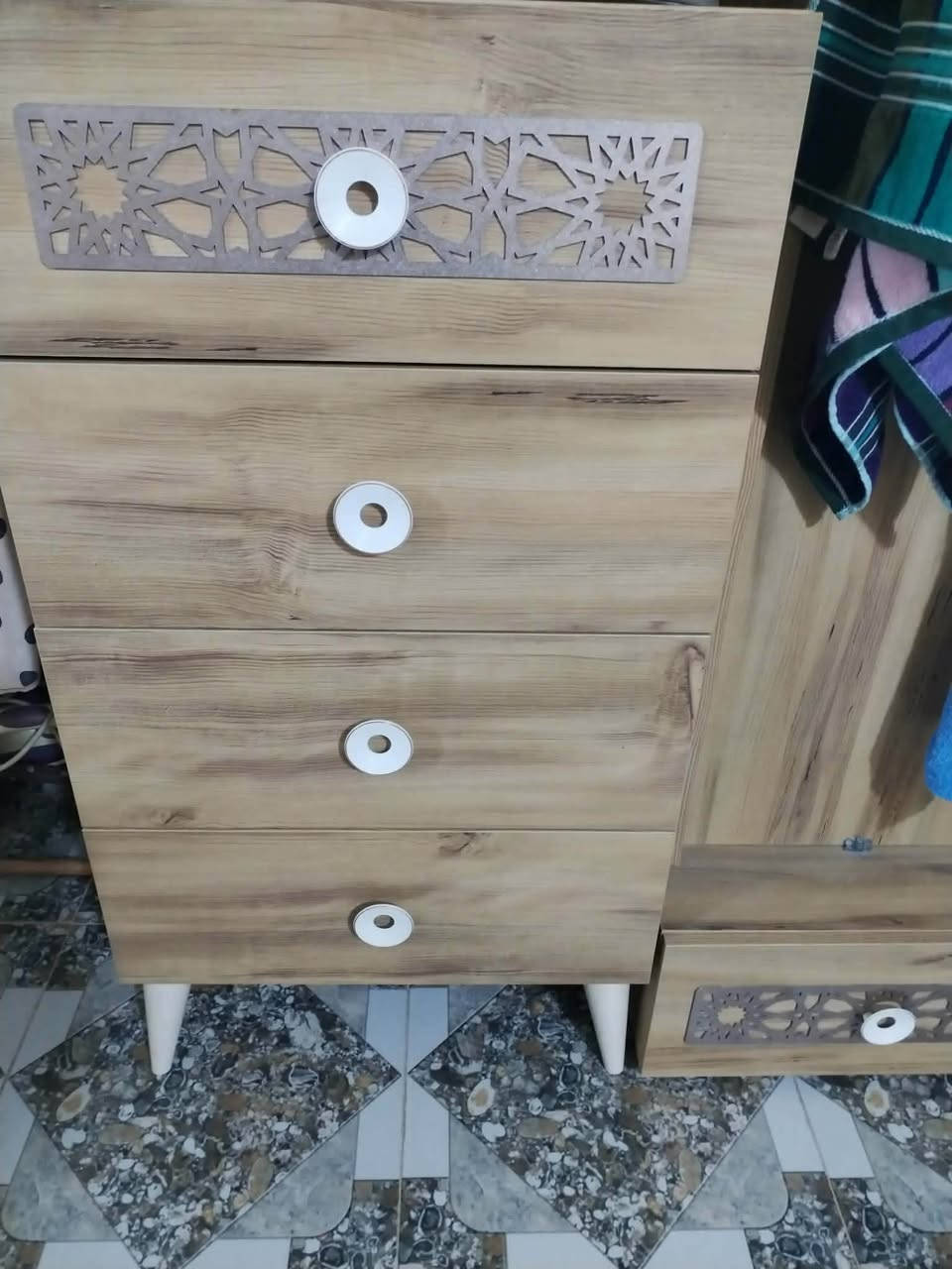 مرحبا هاي الغرفه للبيع ١٠ قطع السعر ٨٠٠ وبيهه مجال


**إذا كنت صاحب هذا الإعلان وتريد حذفه لأي سبب، رجاءا أرسل رسالة إلى الدعم الفني**