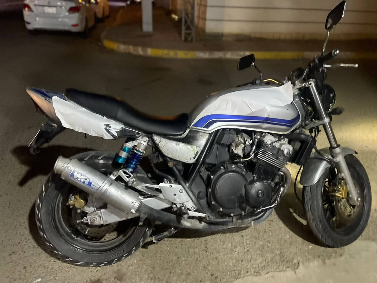 السلام عليكم حبايب للمرواس فقط
سيبي فور جيل الثاني 8 ولف مسجلة رقم وسنوية2029
محرك مكفول  كشر  نظافة60‎%‎  شلعة ومعدل
للمراوس فقط شعندك نزل
المكان الرمادي


**إذا كنت صاحب هذا الإعلان وتريد حذفه لأي سبب، رجاءا أرسل رسالة إلى الدعم الفني**