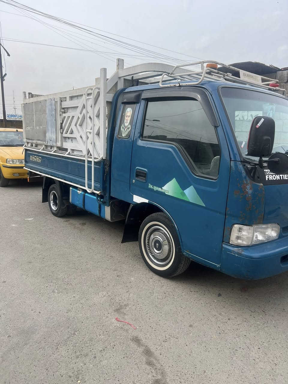 سلام عليكم كية  فنتيرة موديل ١٩٩٧للبيع سيارة مكفولة كير اكسن حدادية رقم إنكليزي سيارة  بلادية بيهة بس دوسات مبدلات *********** مكاني بغداد حي النصر
