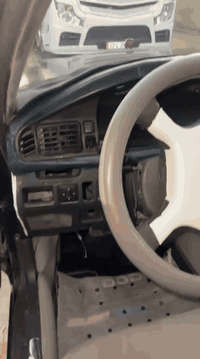 سلام عليكم مارك موديل 1992 سياره جاهزه حداده كهربائات تخم تأير كير توه شاده مكفوله من الگص والنقل تحويل ثاني يوم بسمي سنويه 2028 السعر 39 وبيه مجال ***********
