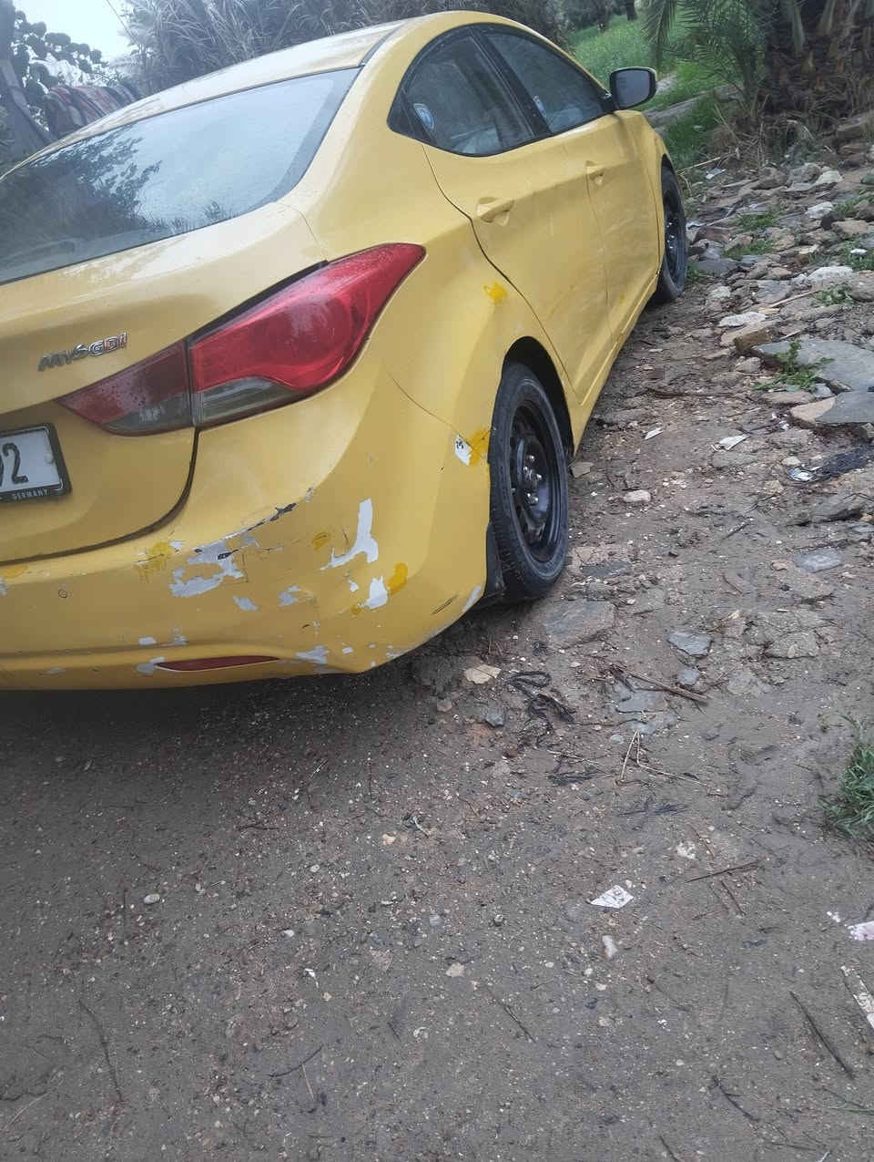 مرخصه صاحب الكروب االانتره افانتي مديل 2011رقم نجف انكليزي بسمي سنويه ل31مصفره هيئه وغرمات مداور ثاني يوم مكينه جديده جيدي اي1600 حداديه 70/بل ميه تخم تاير جديد السياره مكفوله ما عده طخه بل حوض الشاصي مابيه شي بس الحوض مو ضربه طخه مواصفات  تحكم استيرين ما نع انزلق اشير بل مري البدي بي طخات بصيطه يعني مابينه مكلف بل نشر رقم صاحب السيارة ***********
