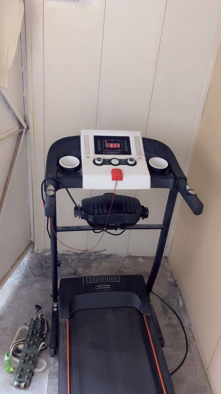 جهاز جري   جبلي مال باله اصلي بسعر 225 مكاني بغداد لخطيب توصيل ماعندي


**إذا كنت صاحب هذا الإعلان وتريد حذفه لأي سبب، رجاءا أرسل رسالة إلى الدعم الفني**