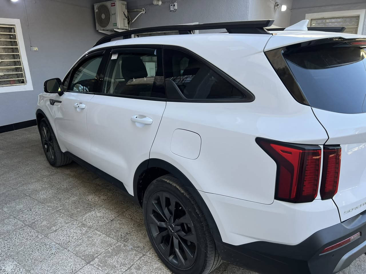 سورنتو مديل 2023
للبيع 
فول مواصفات 
وارد امريكي 
محرك 2500 تيربو 
كشن منفصل 
حادث جاملغ و بنيد 
السيارة بدون ايرباك 
رقم بغداد *********** 
اي تفاصيل تفضل خاص
