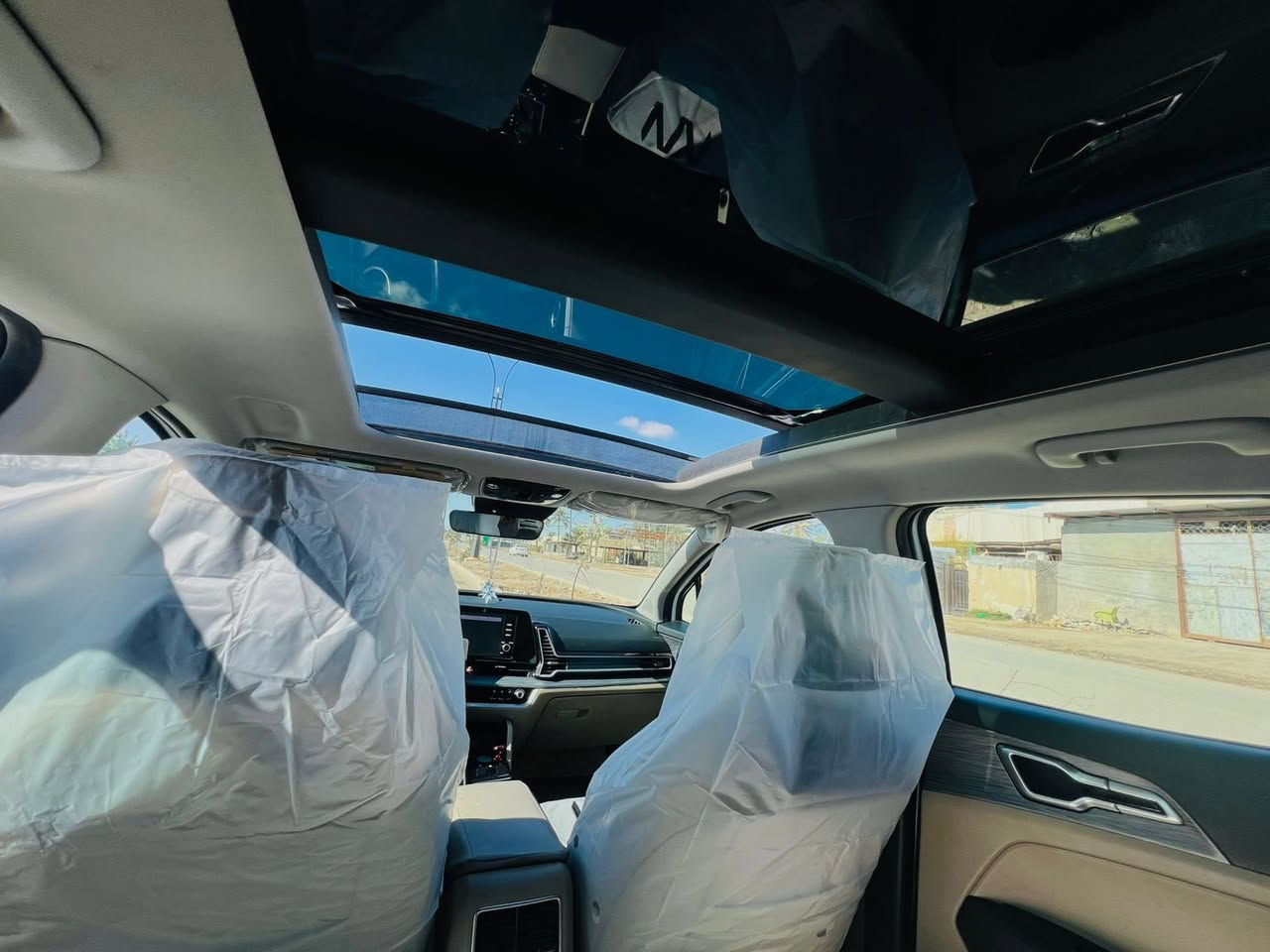 السلام عليكم
سبورتج 2023
فول مواصفات 
اعلى فئة 
بيهة بارد بلجاملغ شويه
وشخط صغير بلباب مكحل
مكاني بغداد
***********
