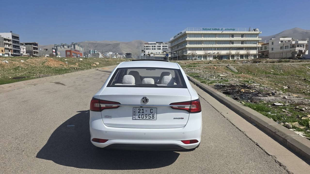 پیشە کی بە ناوی خوا ی گە ورە و مهیرە بان 
ئێم چی فول فول مۆسفات  بو فڕۆشتن 2023مۆدلی 29هه زار رۆشتوە سە یارە کە هیچی بیوە نییە تا بلیت پا کە 115گلاو ماعمە لە لە سلیمانم ***********
